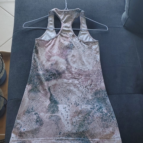 Lululemon Tank Top - Picture 2 of 4